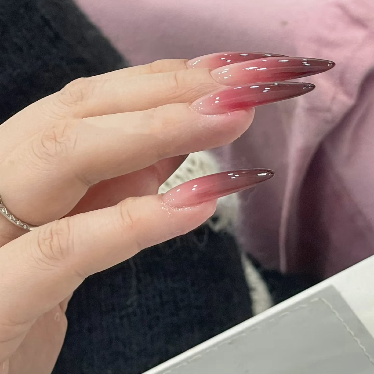 Autumn Winter Berry Temperament Wearable Nails Gradient New Year Royal Sister Red Brightening Angora Pure Handmade Fine_voghion.com