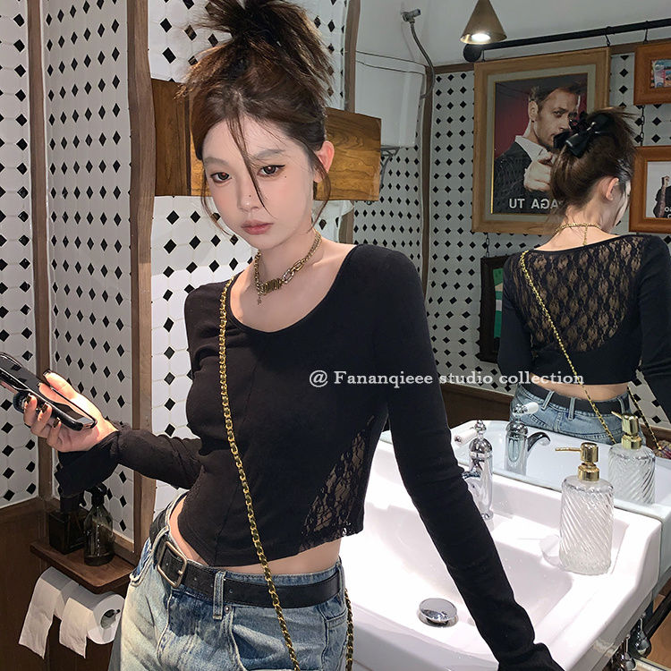 名媛心機感Max洋氣辣妹拼蕾絲鏤空打底T恤女冬長袖短款顯瘦上衣潮