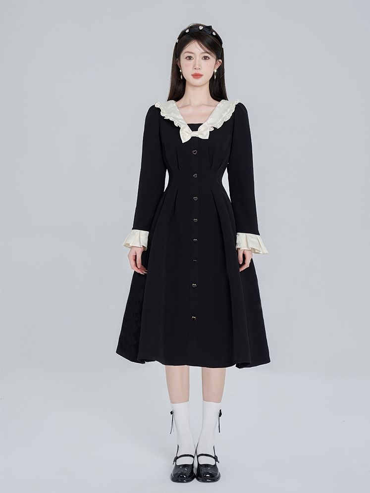 大碼胖MM娃娃領甜美收腰黑色長袖連衣裙2023秋裝氣質赫本風裙子
