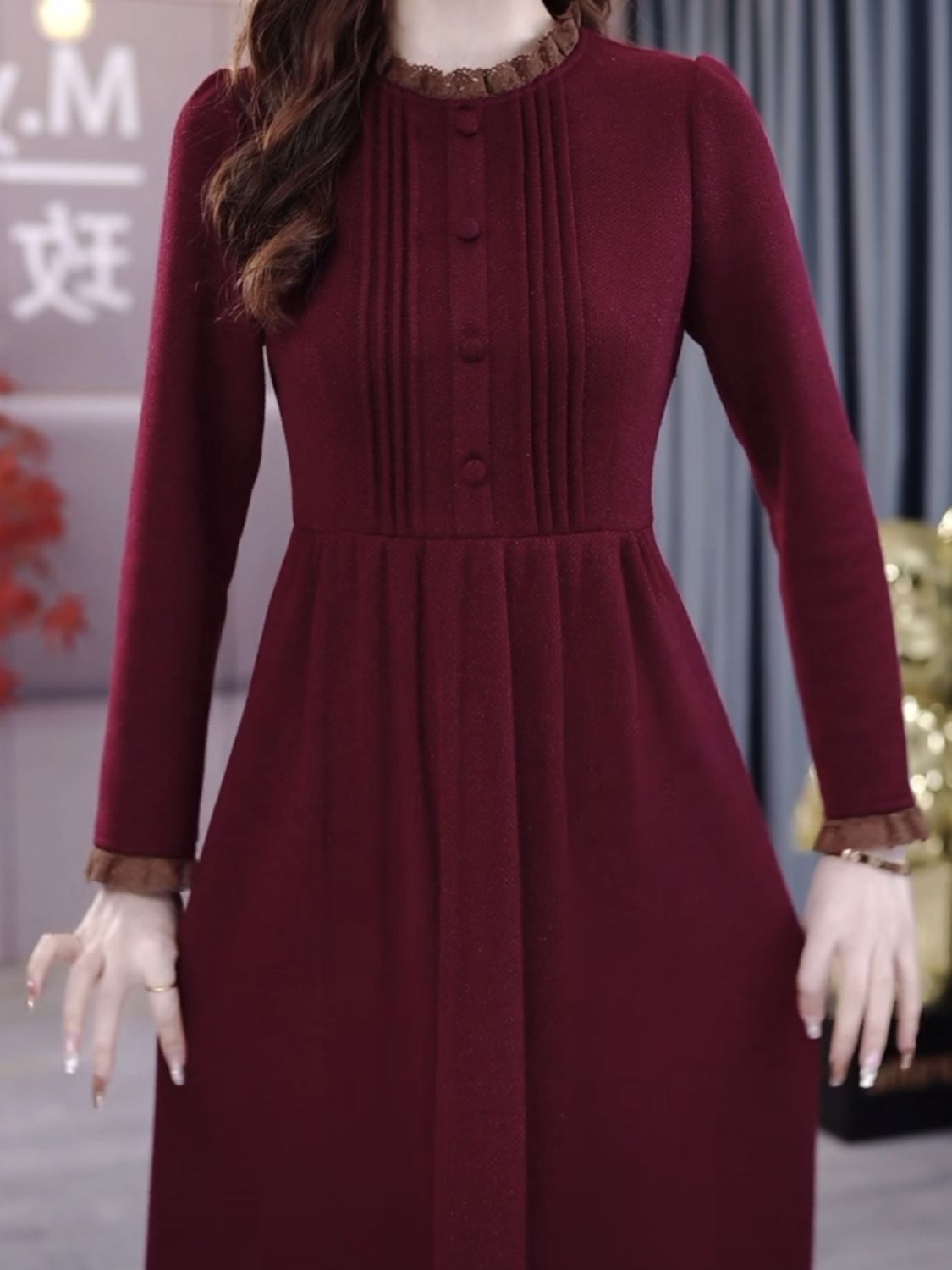 磨毛精紡連衣裙2023新款女裝木耳花邊領高檔顯瘦中長款加厚連衣裙