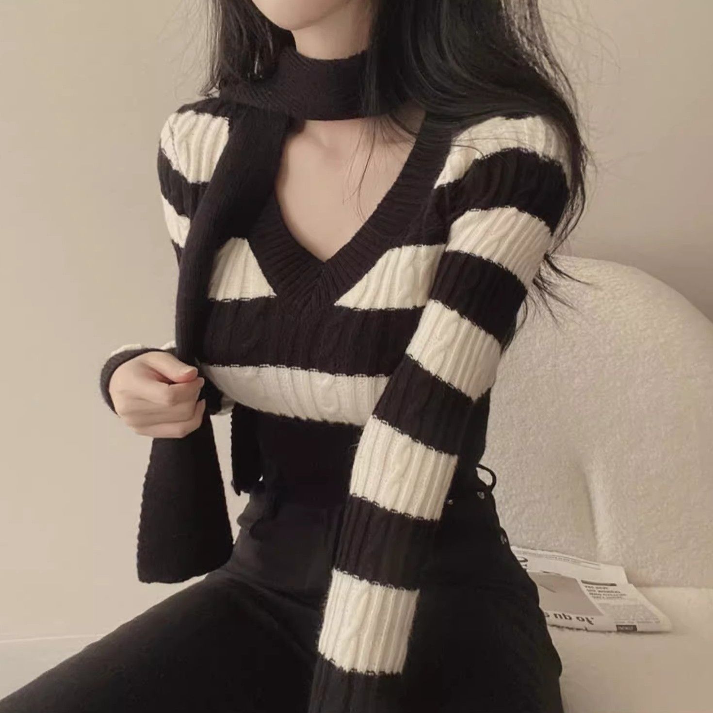 純欲辣妹v領掛脖上衣女春季新款條紋針織衫設計感小眾性感毛衣潮