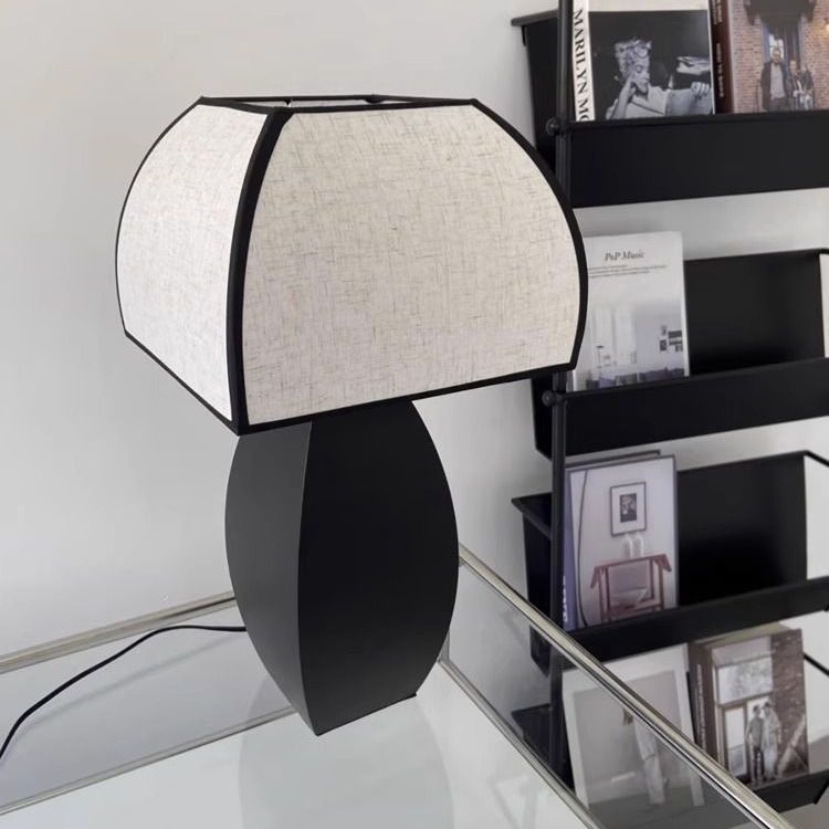 Moderner minimalistischer Vintage-Tisch für Wohnzimmer, Arbeitszimmer, Schlafzimmer, Nachttischlampe, neuer chinesischer Stil, gemütliches High-End_voghion.com
