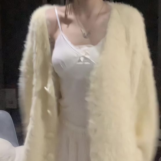 秋冬季韓版小個子百搭外穿v領針織毛衣外套女+a字顯瘦半身裙套裝