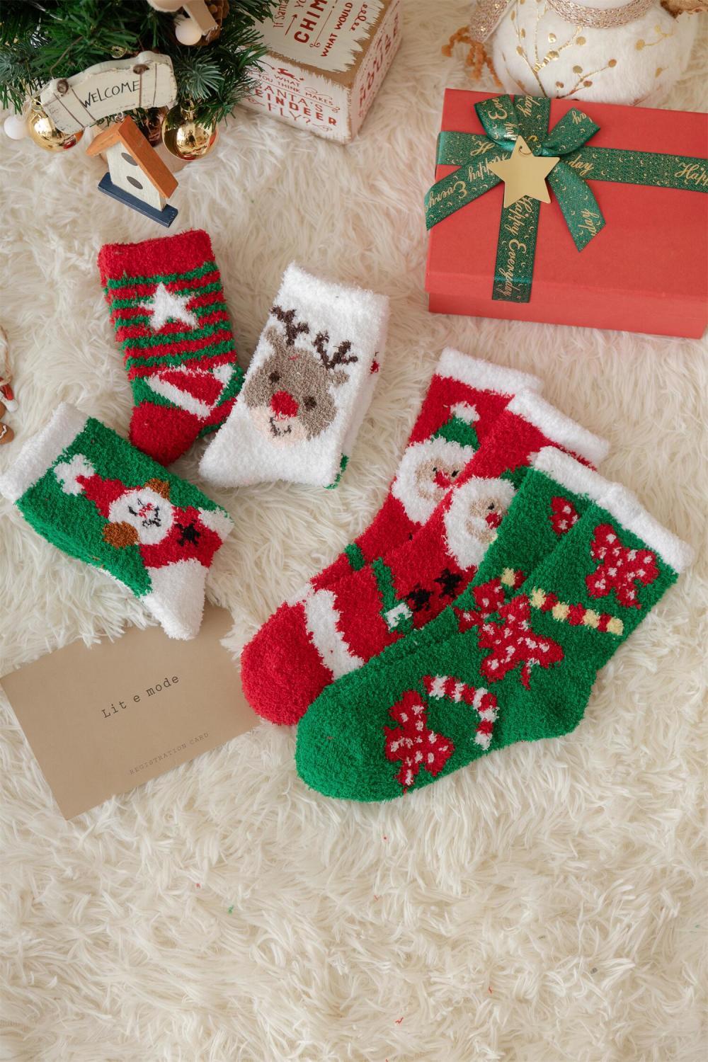 Cute Christmas socks, comfortable, warm, thick, and plush, full of festive atmosphere. Wishing you a happy Christmas_voghion.com