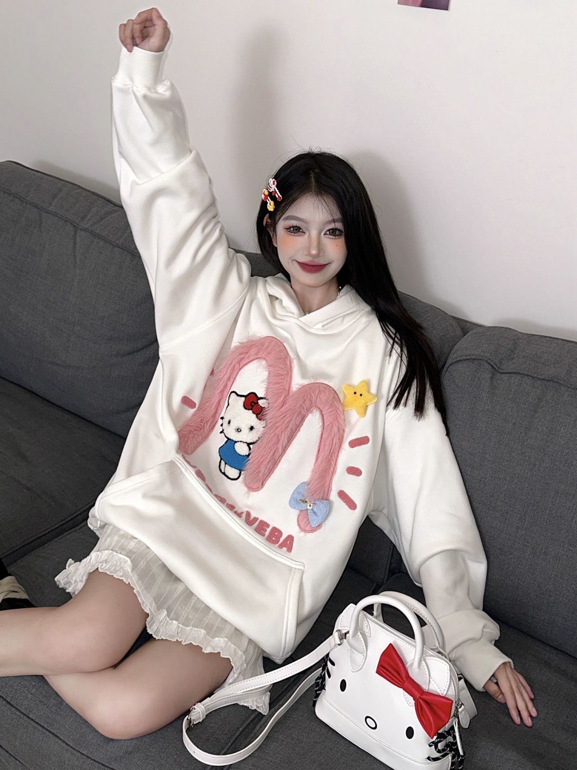 National trendy American cartoon Hello Kitty plush embroidered hooded plus velvet sweatshirt for women autumn and winter new heavy cotton jacket