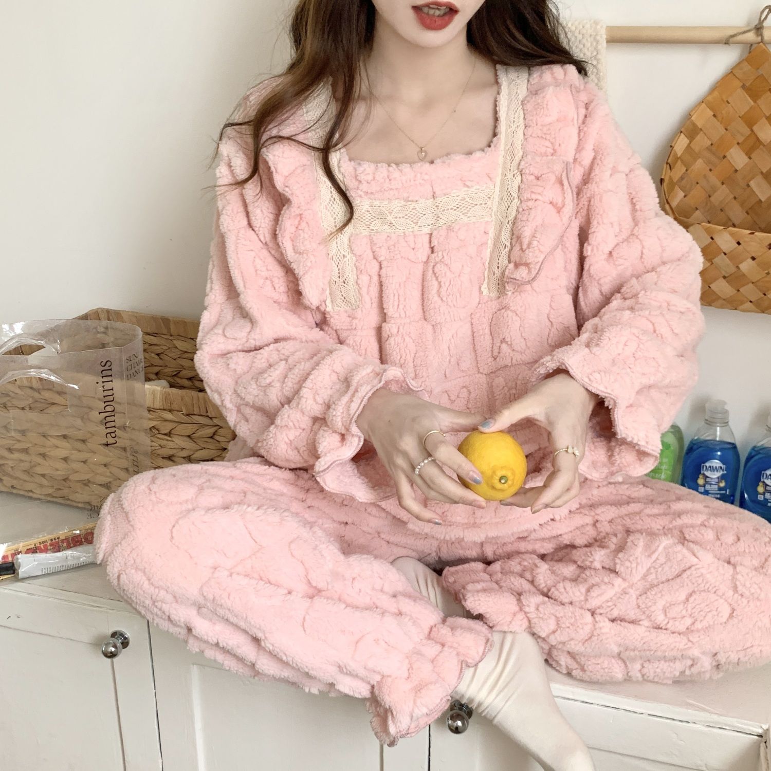 方領蕾絲睡衣女秋冬款珊瑚絨保暖法蘭絨寬鬆甜美公主風家居服套裝