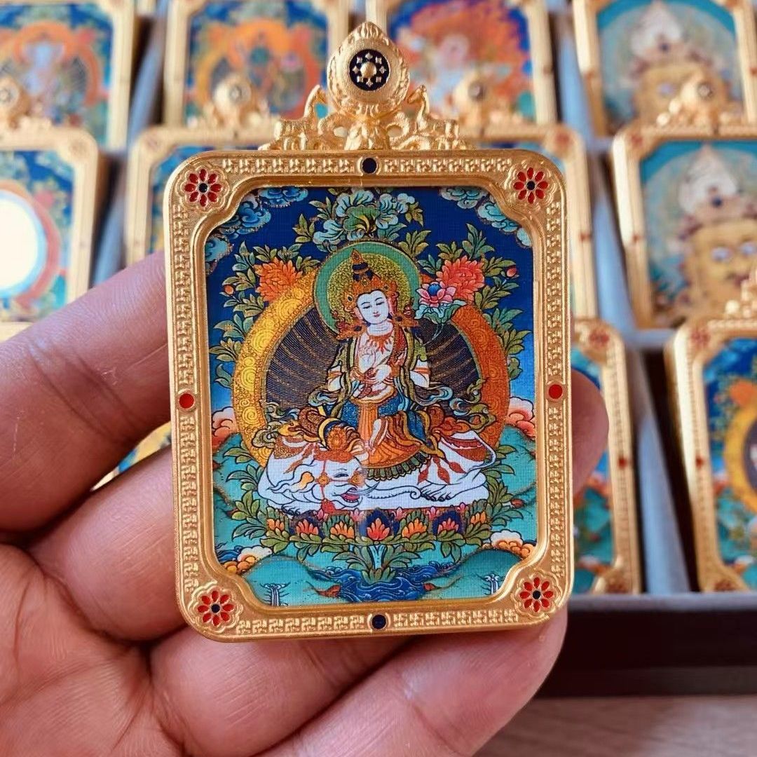 Buddha Hand Sculpture Deity Statue 5
