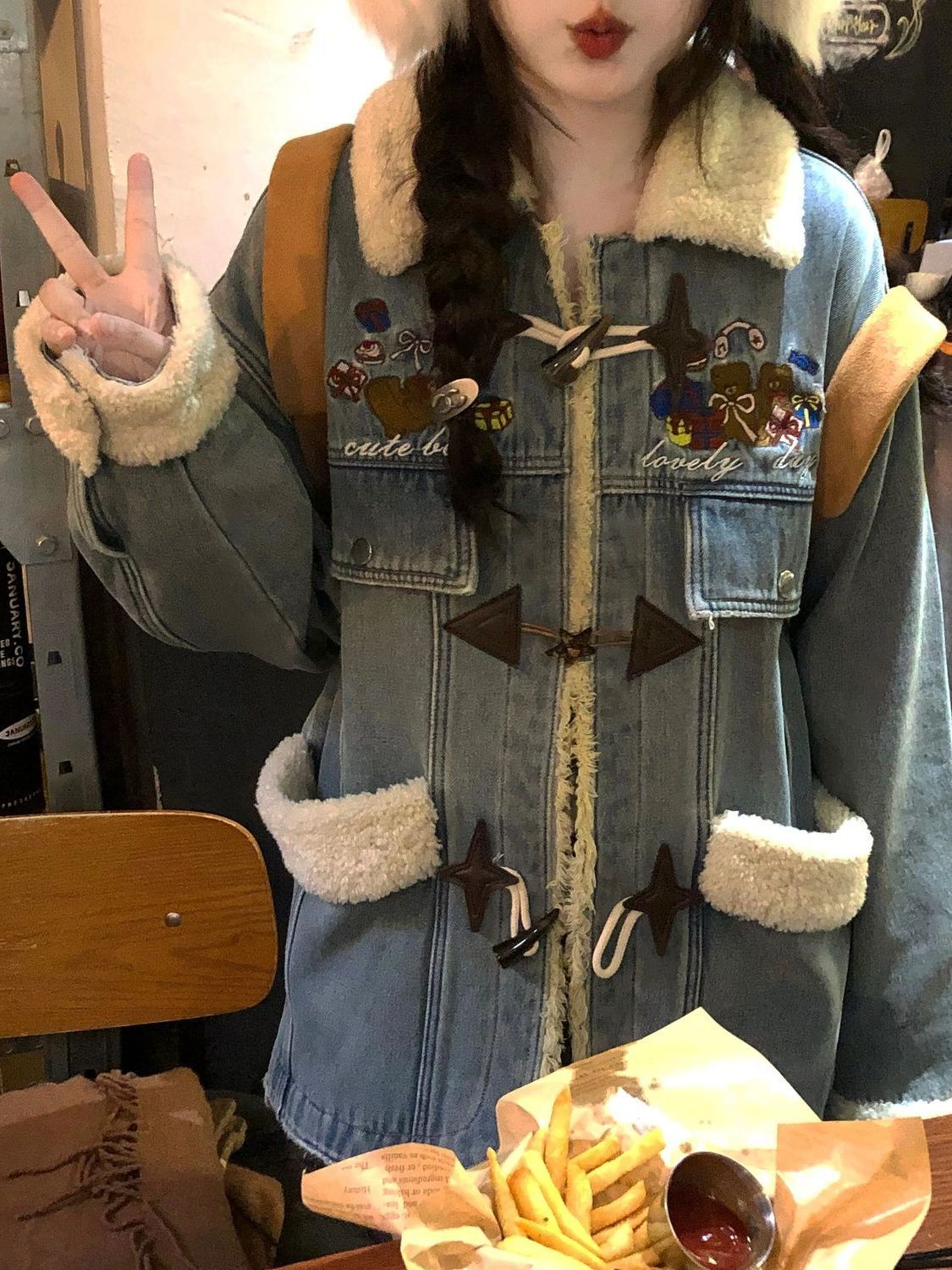 Japanese sweet horn button splicing denim cotton jacket female student winter ins lamb wool jacket cotton trend