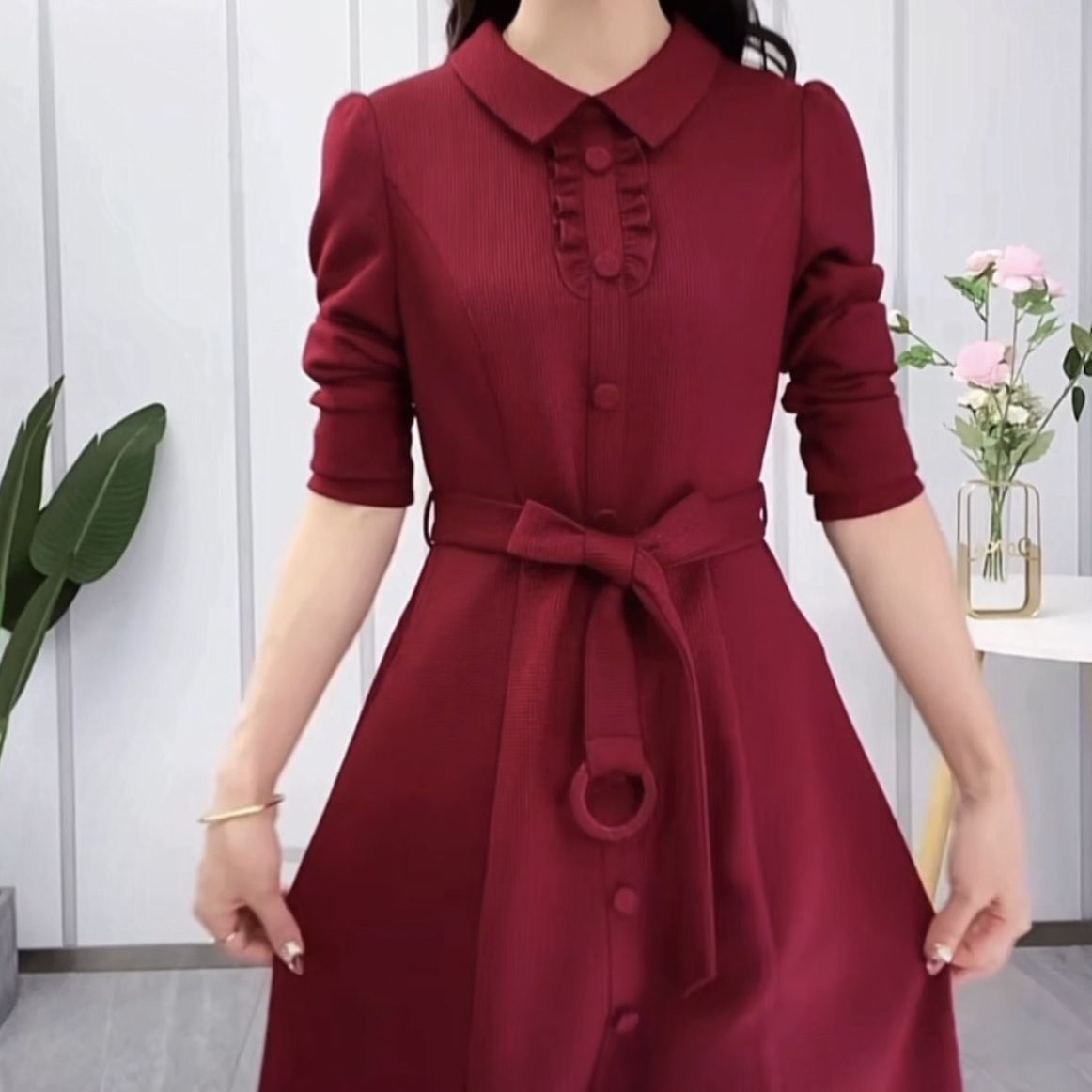 華夫格精紡連衣裙2023新款女裝秋冬洋氣時尚收腰顯瘦婚宴禮服裙子