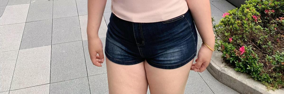 150 kg Damen Sommer Neue High Waist American Style Hüftbetonende Denim-Shorts für Damen in Übergrößen Elastische Hüftbetonung_voghion.com