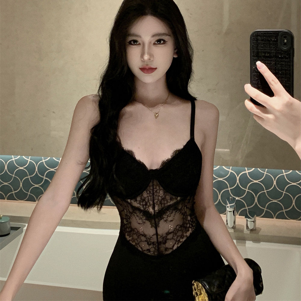 Light luxury retro black lace stitching high slit sexy hip-hugging waist-slimming suspender skirt evening dress