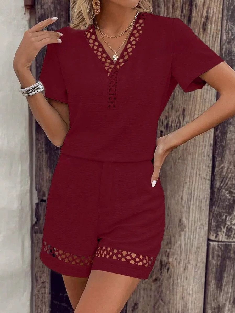 Women V Neck Patchwork Short Sleeve Top & Solid Color Shorts 2 Piece Outfit Set Casual Summer Matching Tracksuit_voghion.com