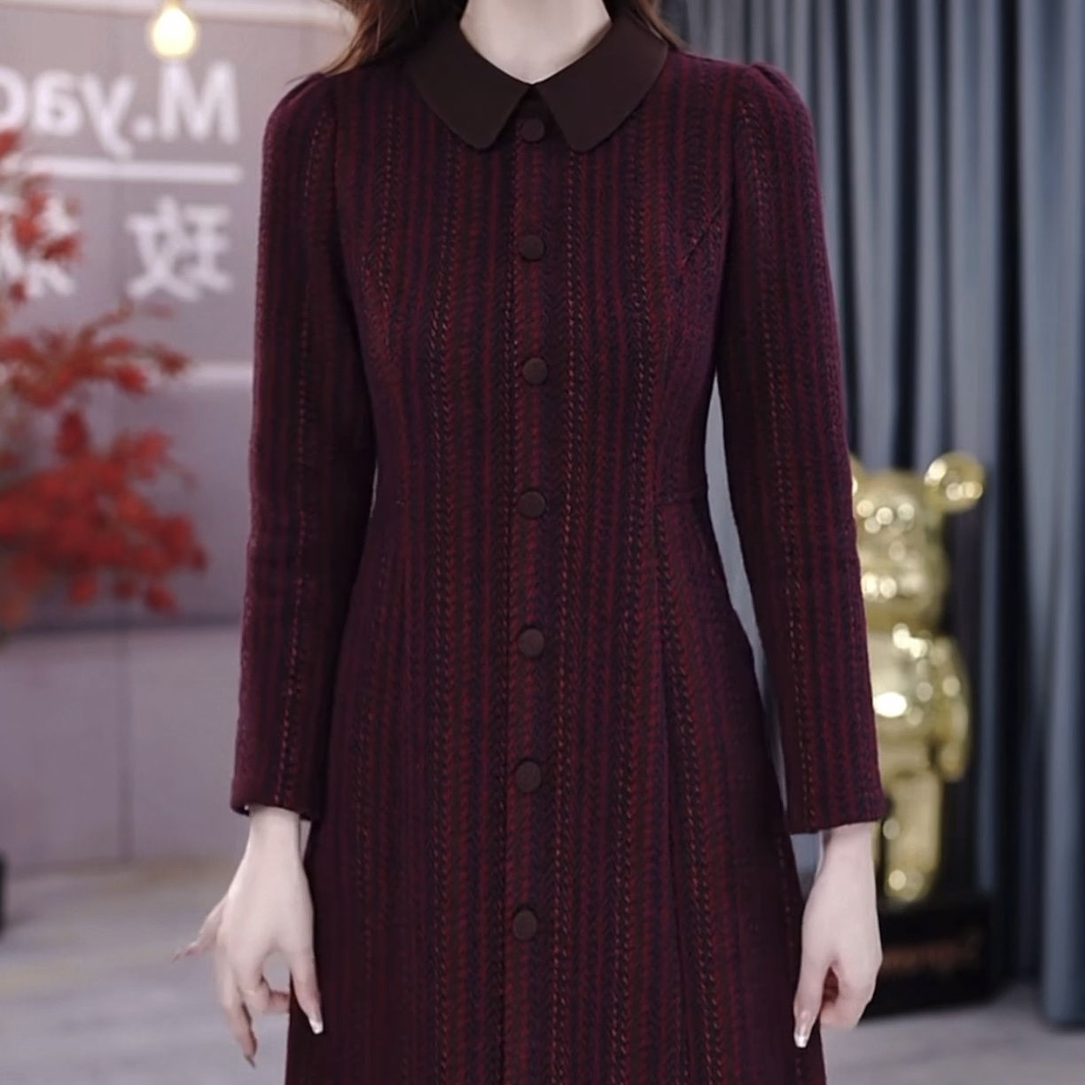 加厚貴妃絨連衣裙氣質中年媽媽2023冬季新款女裝高檔洋氣顯瘦裙子