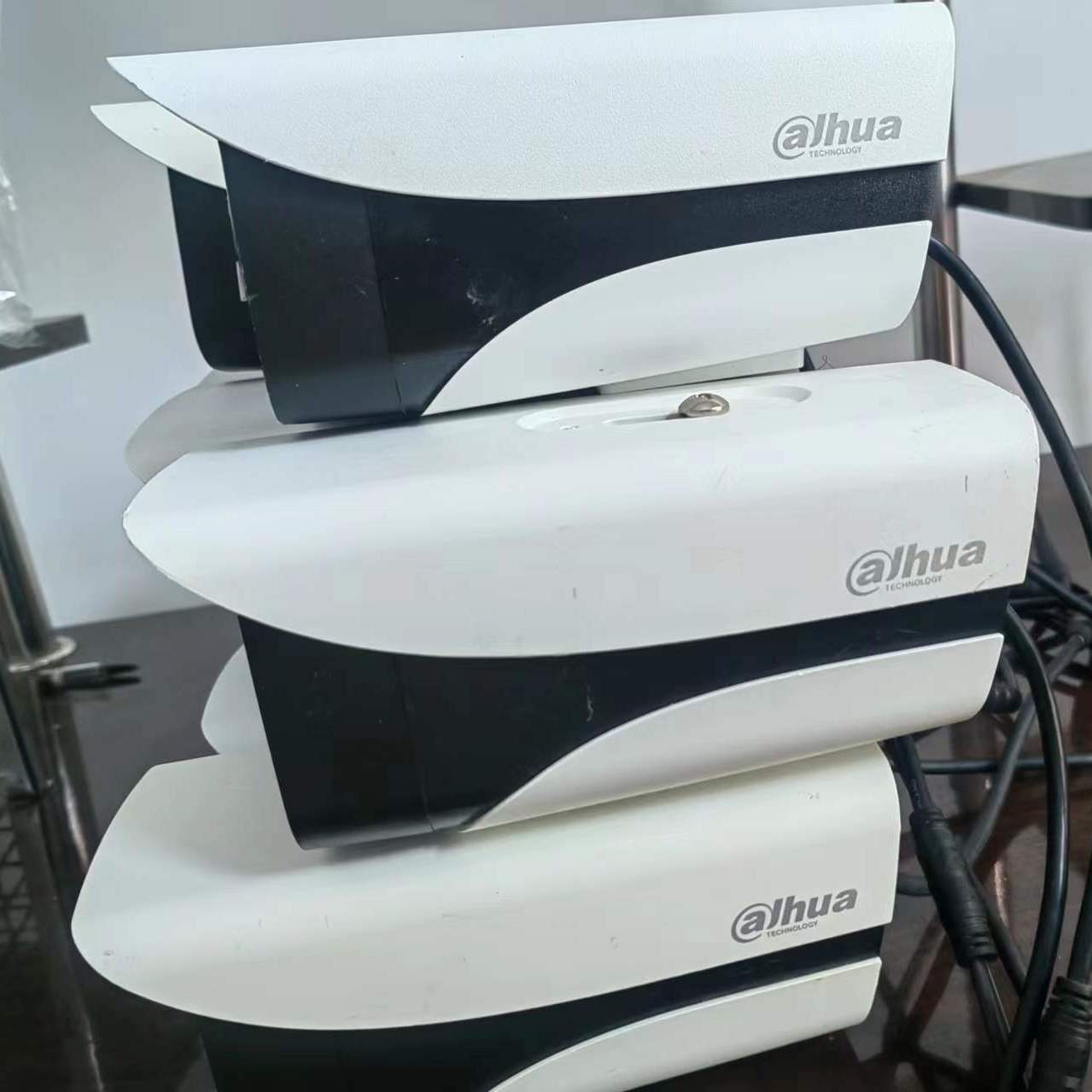 DHHFW1230MI1室外防水200万网络高清监控二手摄大华监控摄像头