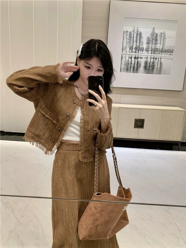 大碼法式復古短款流蘇設計感外套高腰長裙女秋冬2023新款時尚套裝