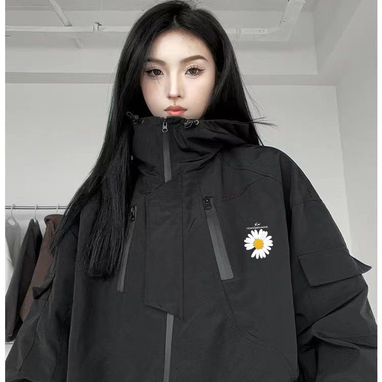 Sports outdoor hard shell laminated handsome jacket for women trendy 2023 autumn new loose windproof jacket