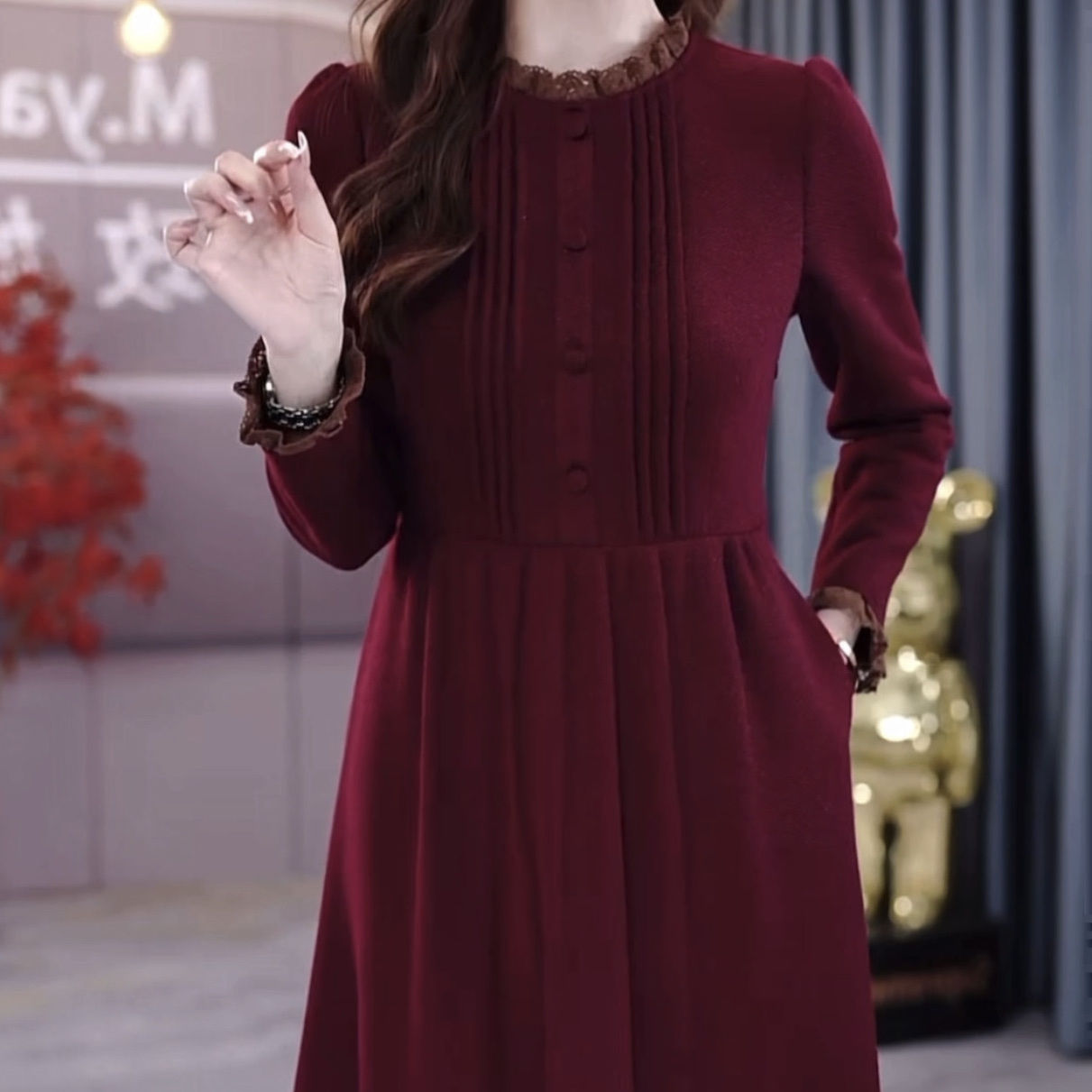 時尚加厚磨毛精紡連衣裙2023冬季新款女裝木耳邊氣質高檔顯瘦裙子