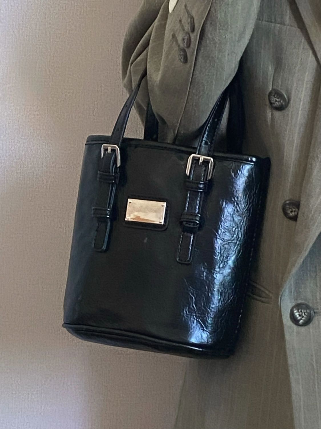 小眾風水桶包包女2023新款高級感黑色通勤包百搭手提單肩斜挎小包