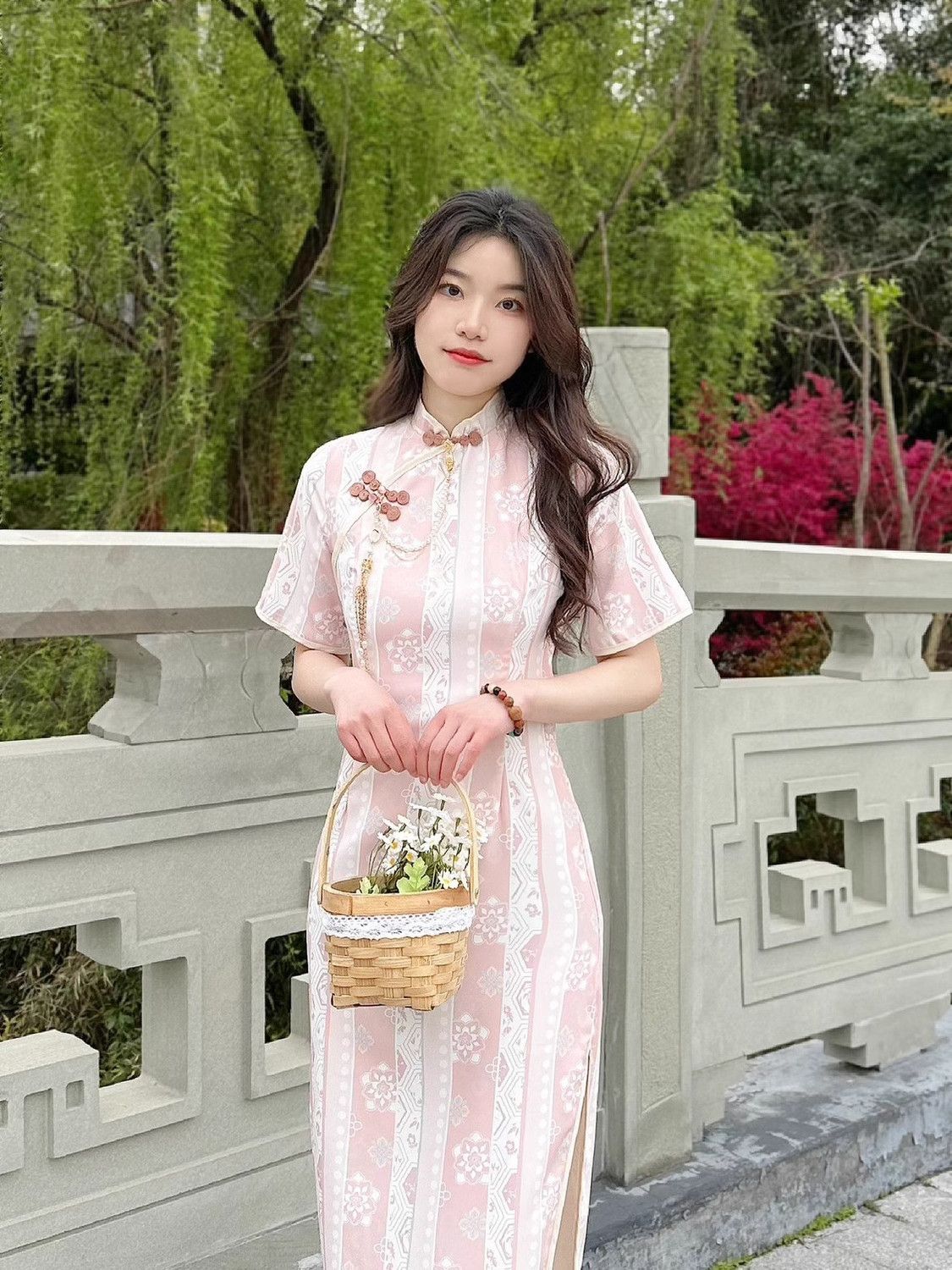 民國風粉色2024年夏季新款印花改良旗袍新中式秋季短袖長款連衣裙