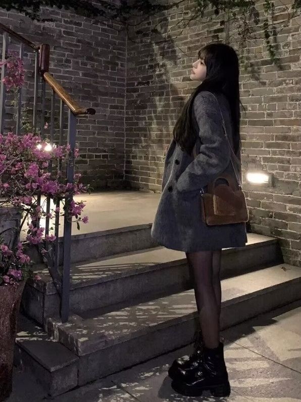 Gray suit woolen coat for women Audrey Hepburn woolen quilted thickened coat Korean drama heroine wears small autumn and winter style