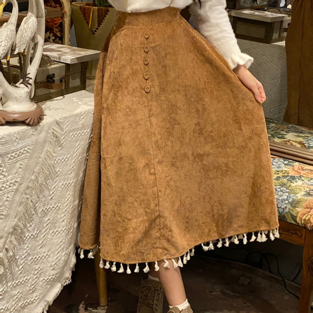 Retro Corduroy High Waist Slim Skirt Autumn and Winter Mid-Length Literary and Versatile Slim Tassel Skirt