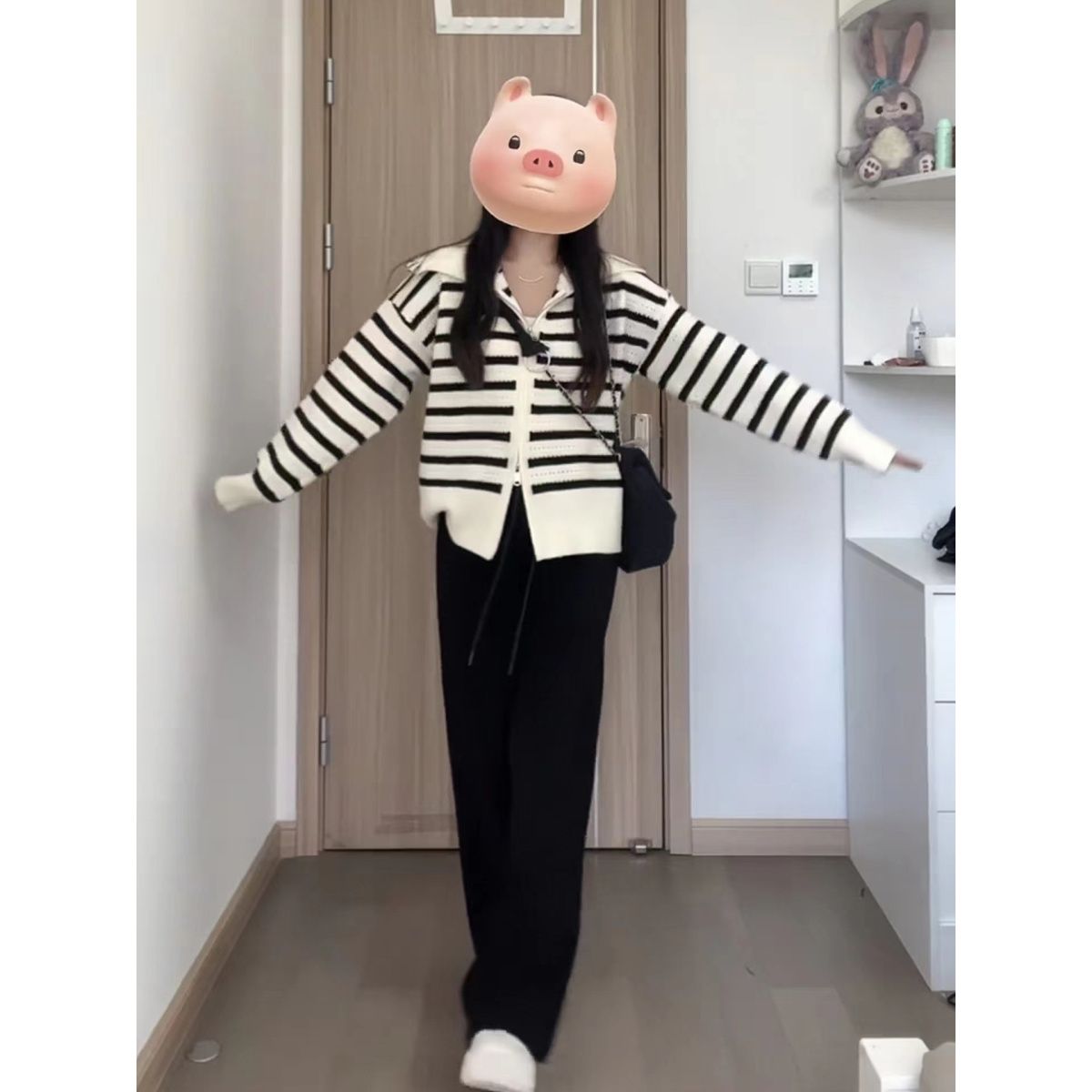 Contrast color striped lapel knitted cardigan for women autumn 2023 new design niche versatile double zipper sweater jacket
