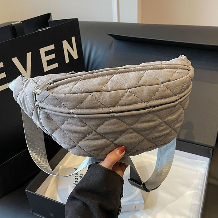 Cotton clothing chest bag 2023 new style versatile crossbody bag waist bag women's trendy niche shoulder bag casual high-end armpit bag
