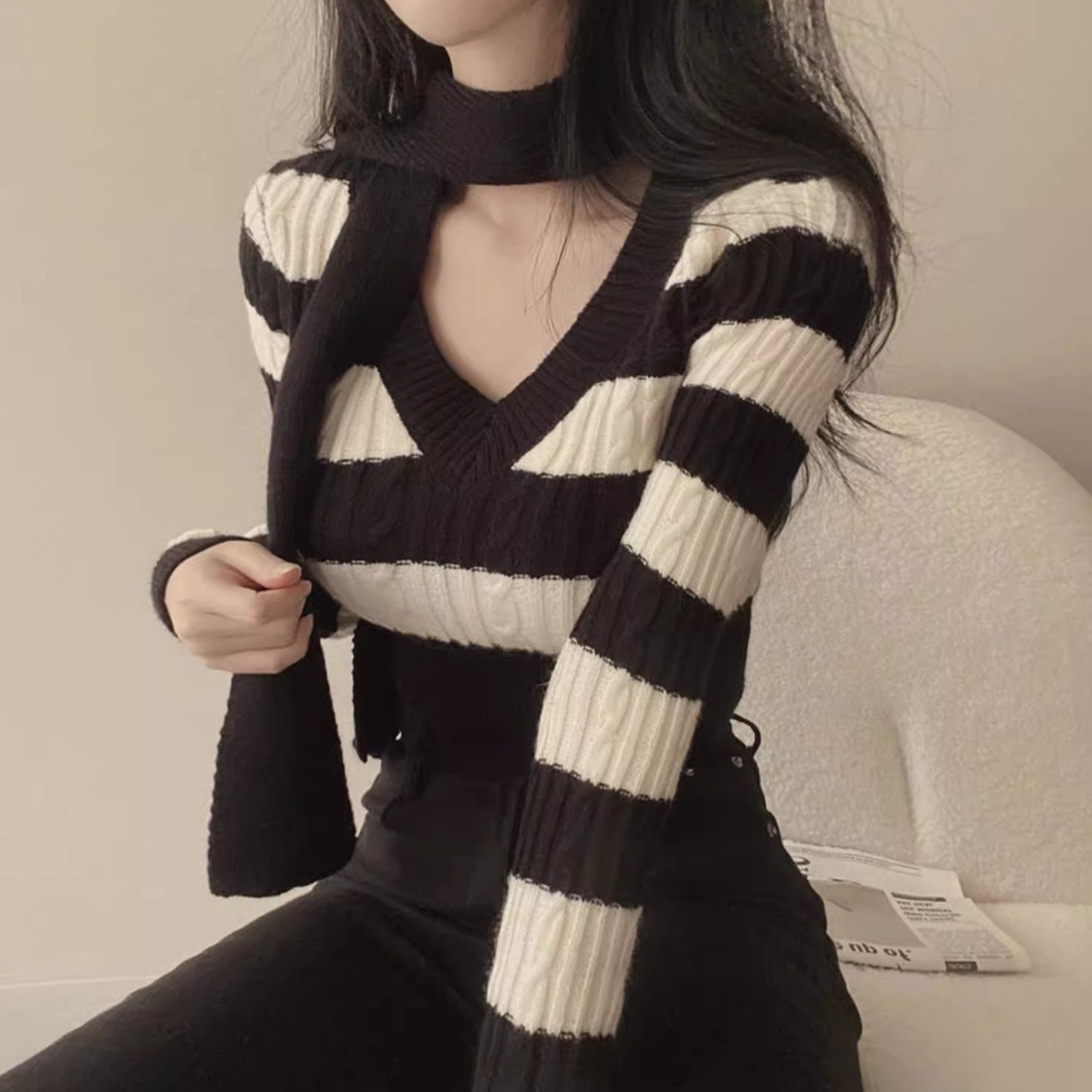 純欲辣妹v領掛脖上衣女秋冬條紋針織打底衫內搭設計感性感毛衣潮
