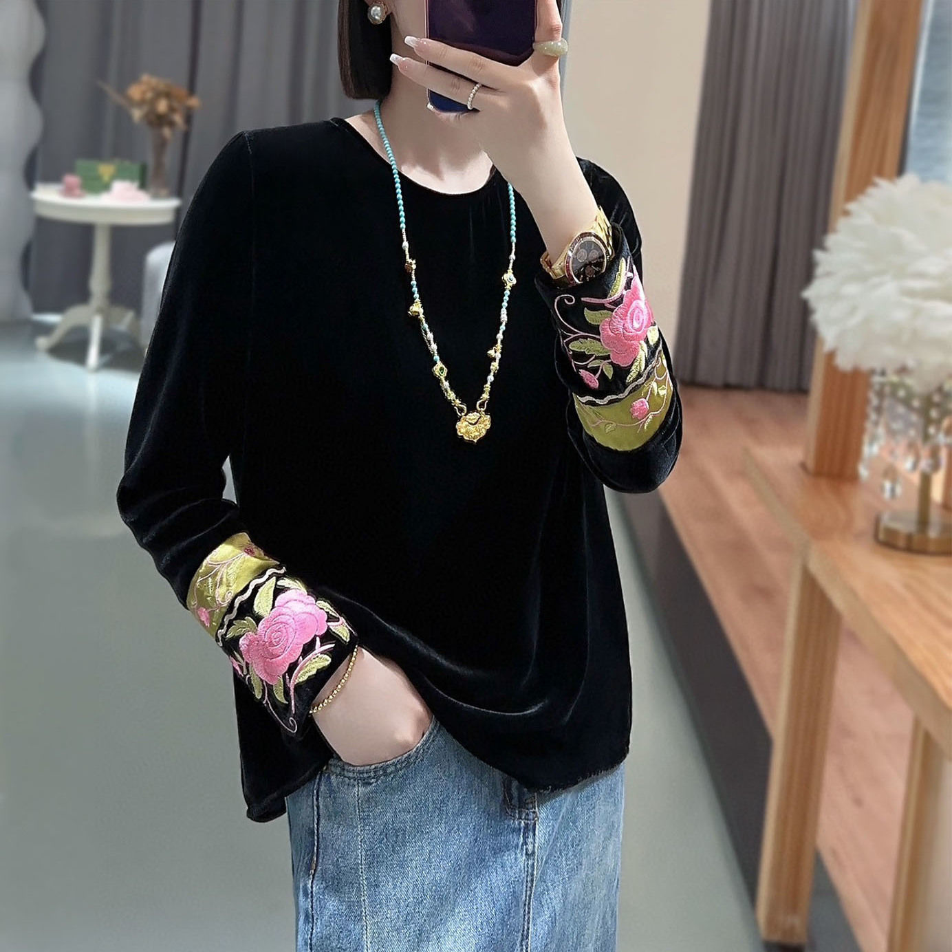 民族風刺繡打底衫2023新款高檔中式洋氣時髦寬鬆遮肉金絲絨上衣女