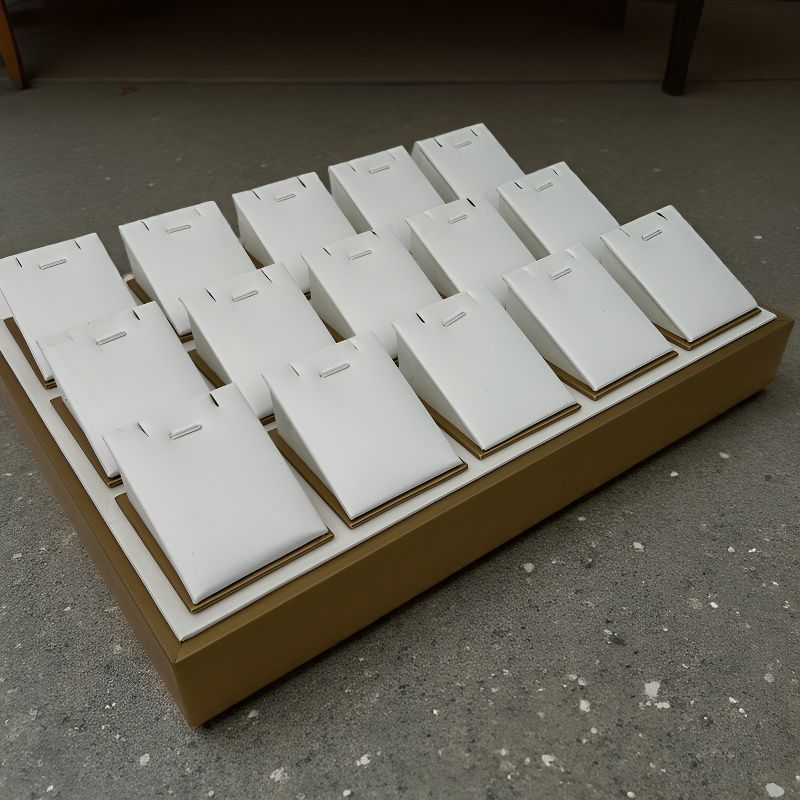 奢华展示架-珠宝吊坠托-首饰品牌展示多层高档