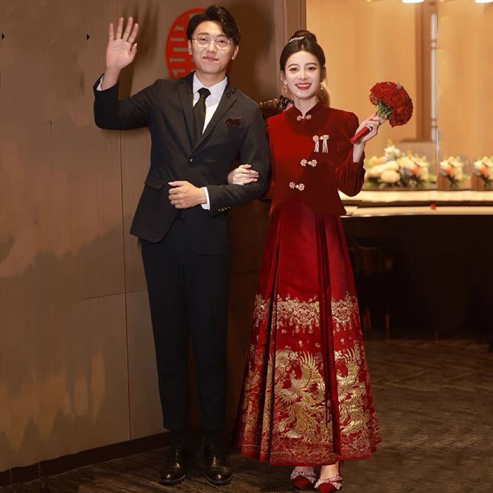 大碼胖mm馬面裙新中式敬酒服新娘婚服套裝女冬絲絨訂婚禮服200斤