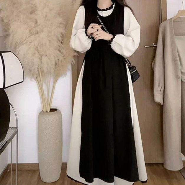 Early autumn and winter large size new retro niche design two-piece skirt lace splicing dress women's trendy