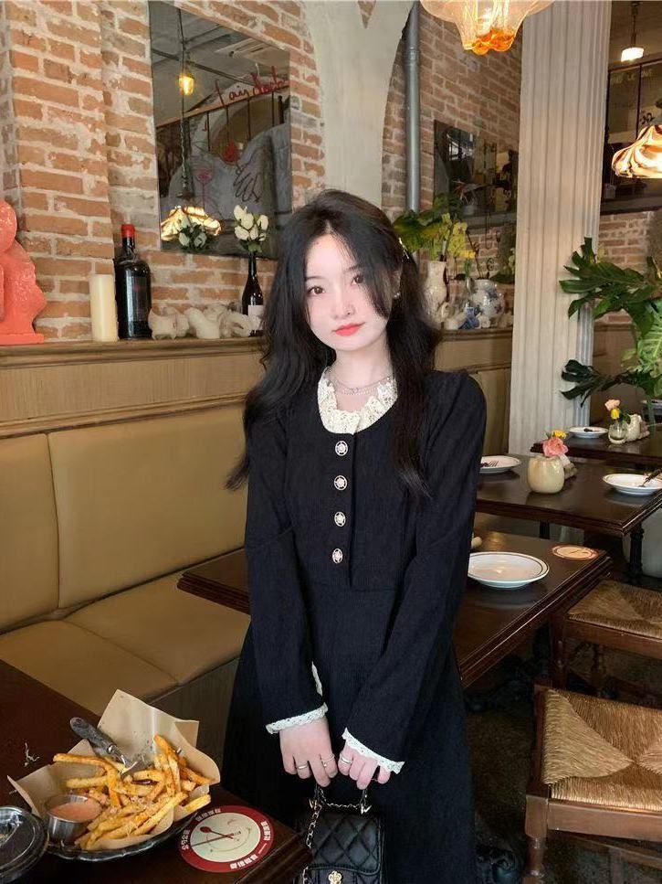 秋冬2023新款大碼胖mm法式小香赫本風黑色連衣裙子女高級感長裙