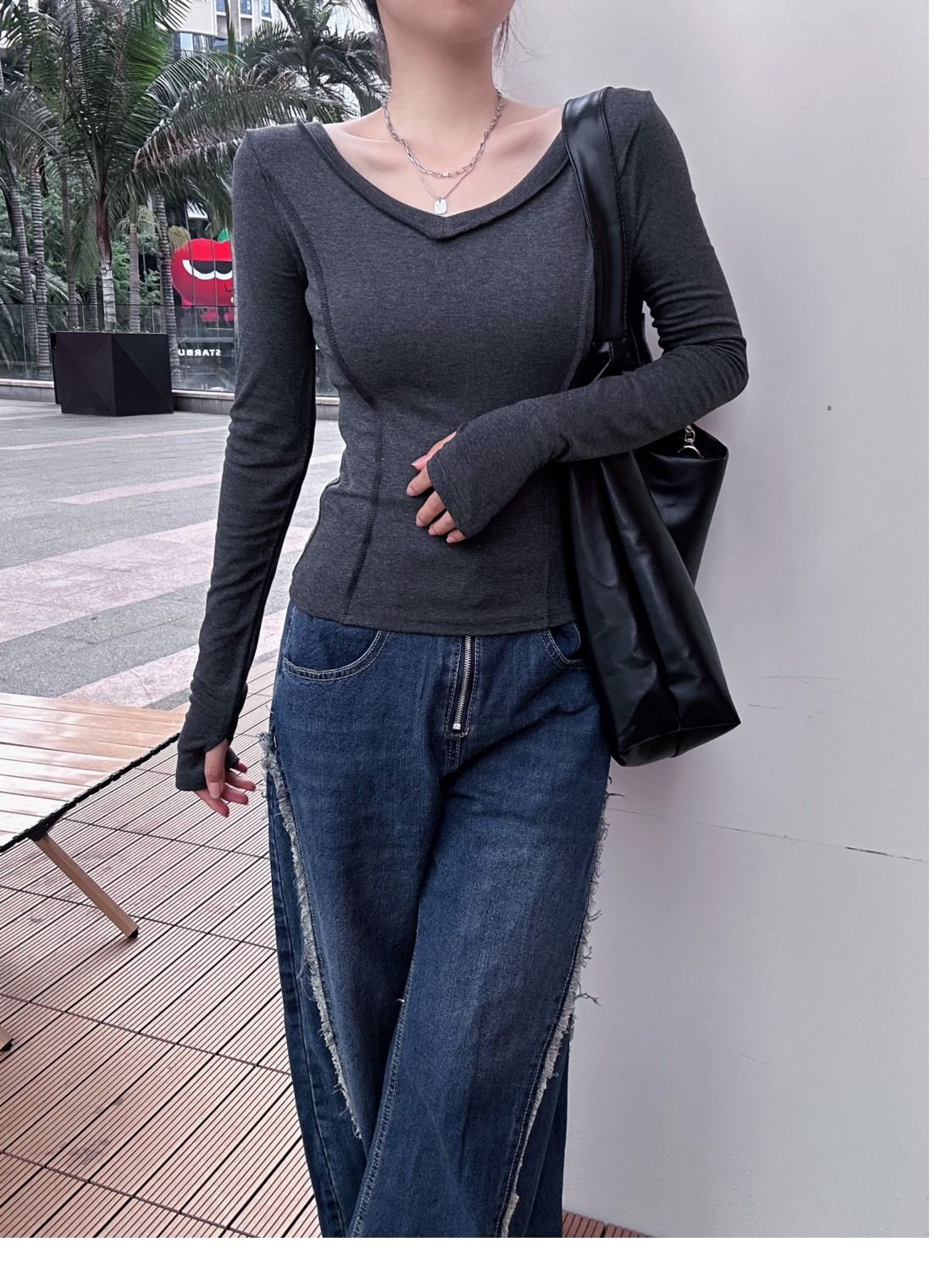 春秋款韓版低v領修身長袖t恤女2023爆款辣妹魚骨設計感打底衫上衣