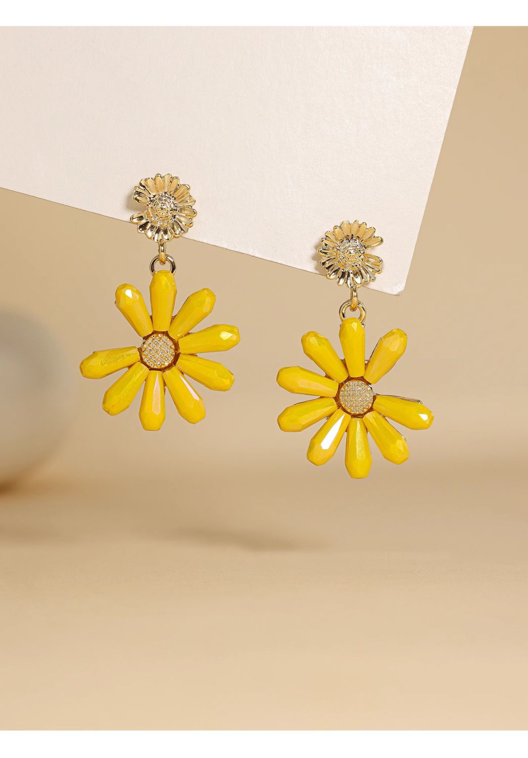 Ohrclips Mit Gänseblümchen Design Für Runde Und Eckige Gesichter_voghion.com