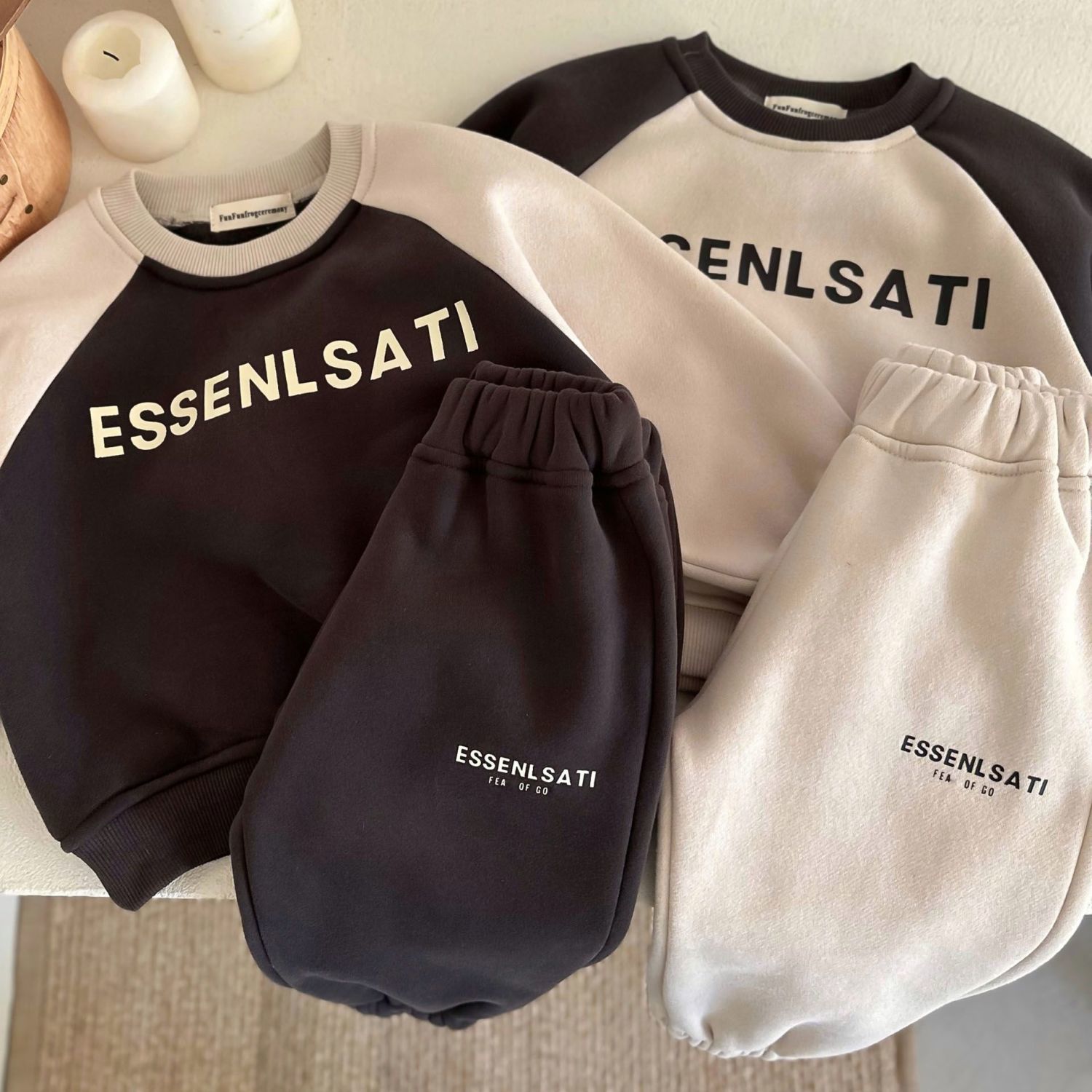 Children's sweatshirt set plus velvet and thickened boys' clothing autumn and winter color matching baby letter sweatpants two-piece set women's style