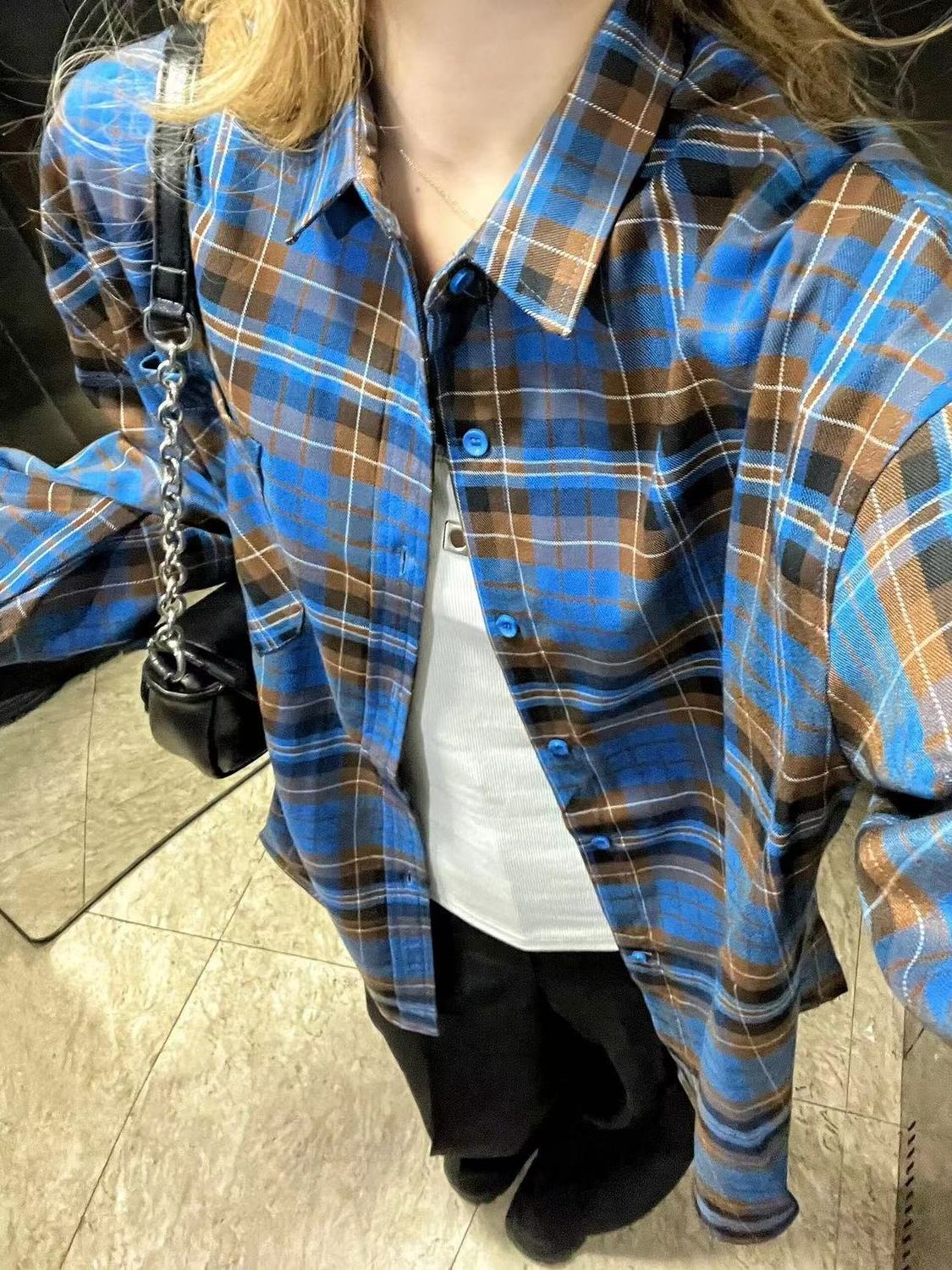 森系chic高檔藍色格子襯衫女2023秋冬內搭疊穿慵懶風長袖襯衣外穿