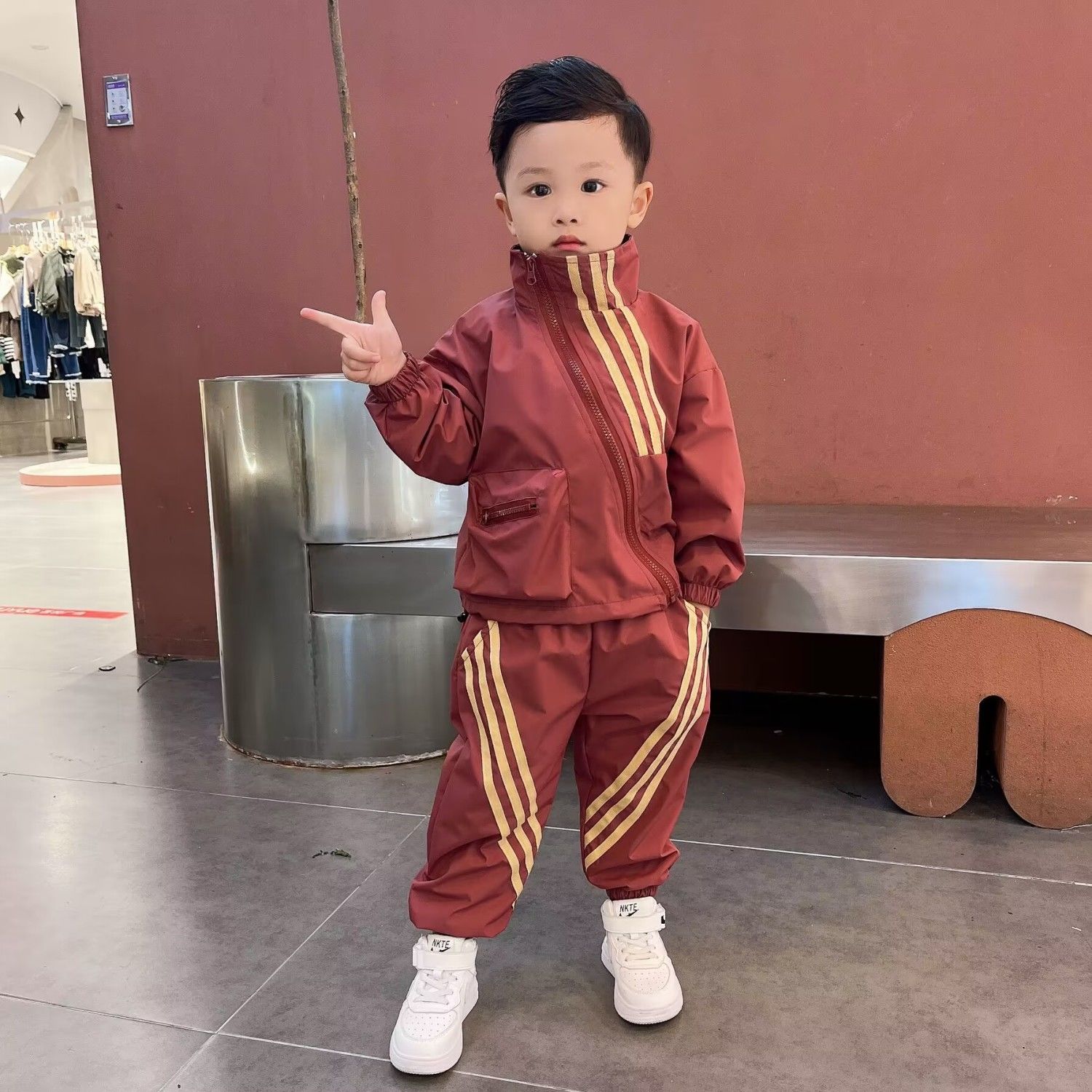 Boys and girls autumn clothing plus velvet thickening suit  new style autumn clothes children's baby coat two-piece set