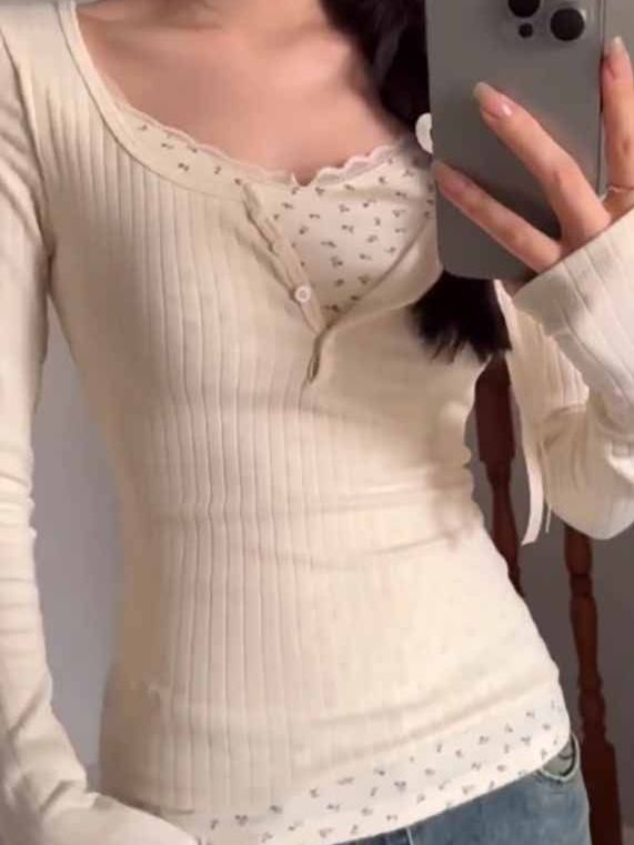 蕾絲邊短款假兩件小碎花拼接長袖T恤女秋冬季修身打底上衣