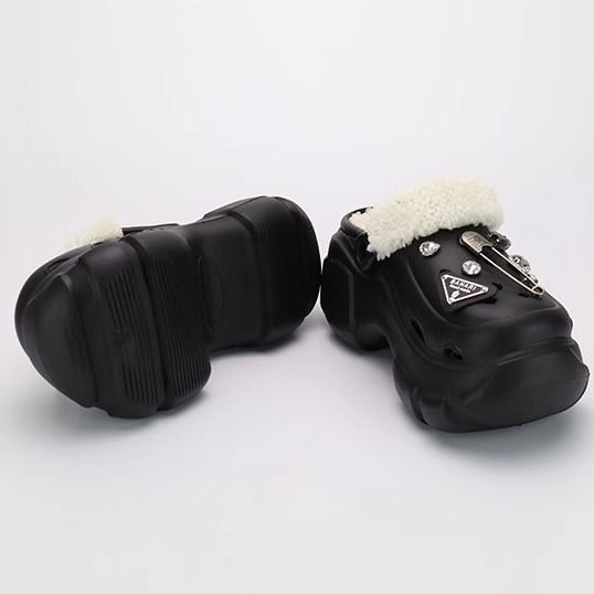 BAHARI2023新款加绒洞洞鞋女外穿冬季ins潮时增高厚底保暖棉拖鞋