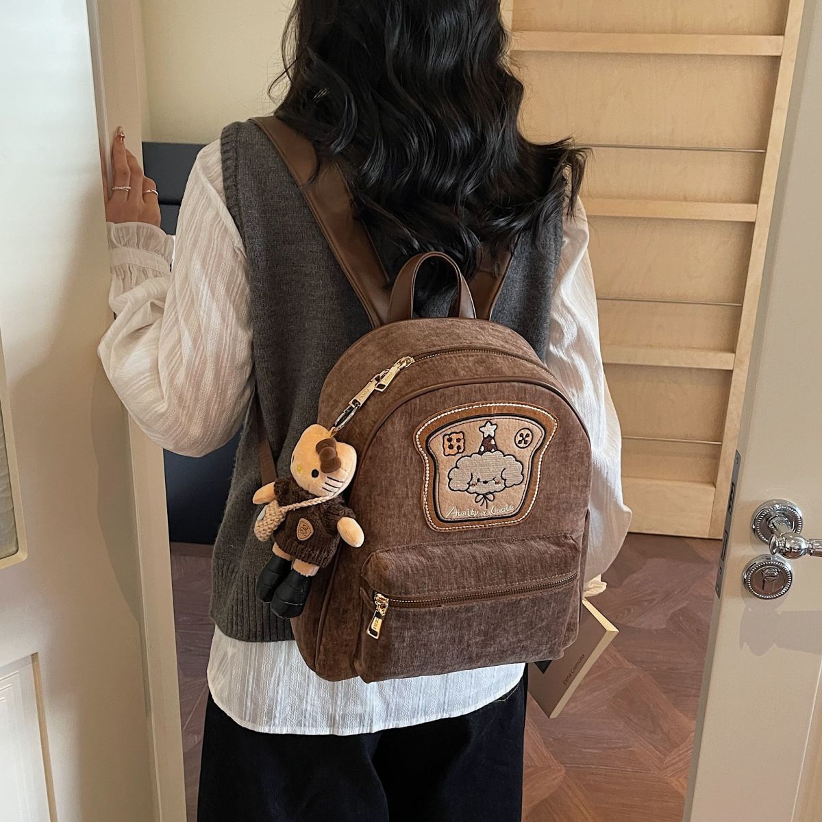 Amy Rabbit Women's Backpack Cute Retro Style Commuter Rucksack_voghion.com