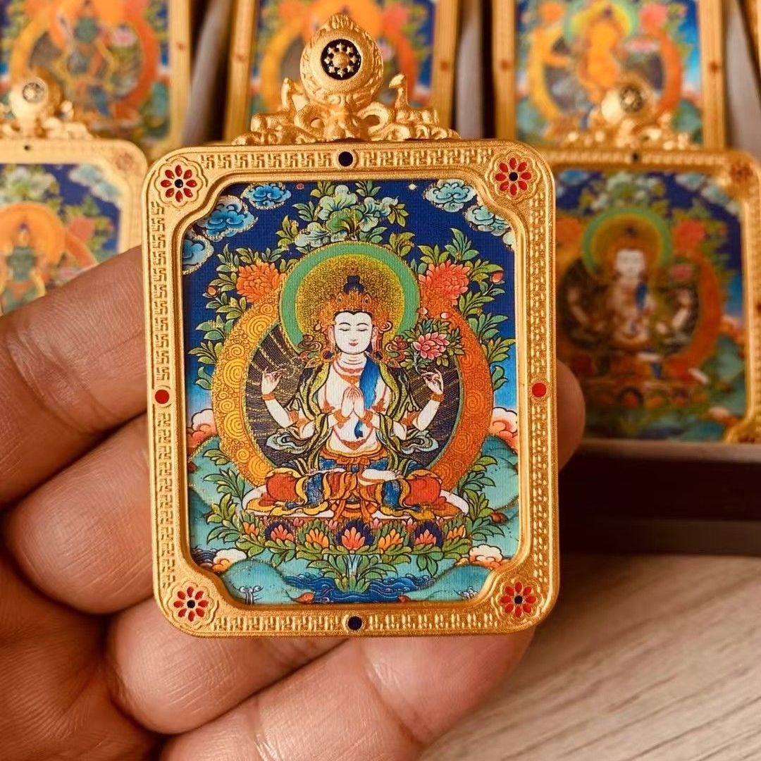 Buddha Hand Sculpture Deity Statue 2