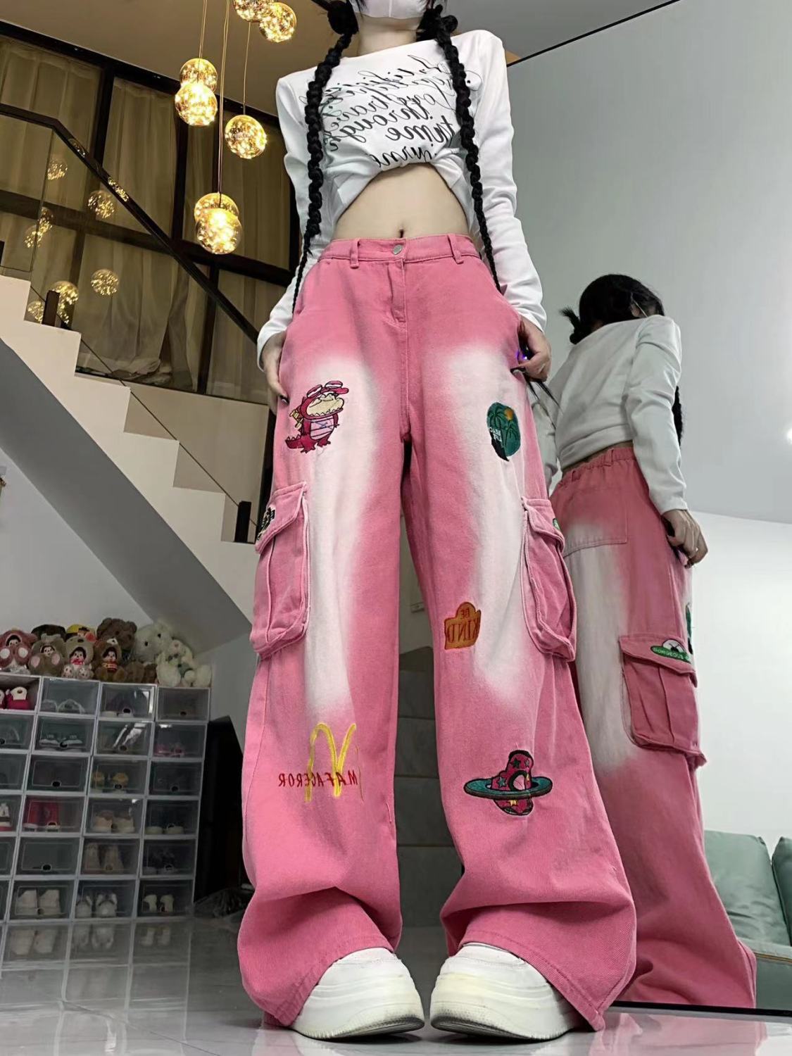 多巴胺粉色卡通刺繡工裝褲女秋冬設計感高腰寬鬆顯瘦闊腿拖地褲潮