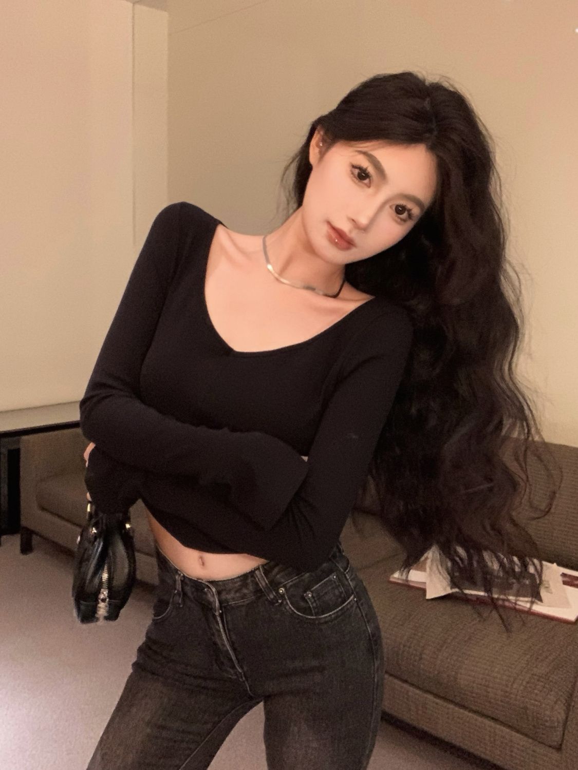 純欲蕾絲拼接長袖T恤秋冬季女修身內搭設計感小眾短款打底衫上衣