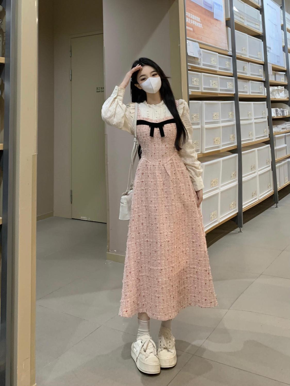Plus size women's French small fragrant fake two-piece splicing dress autumn and winter retro palace style long skirt that covers the belly and hides the flesh