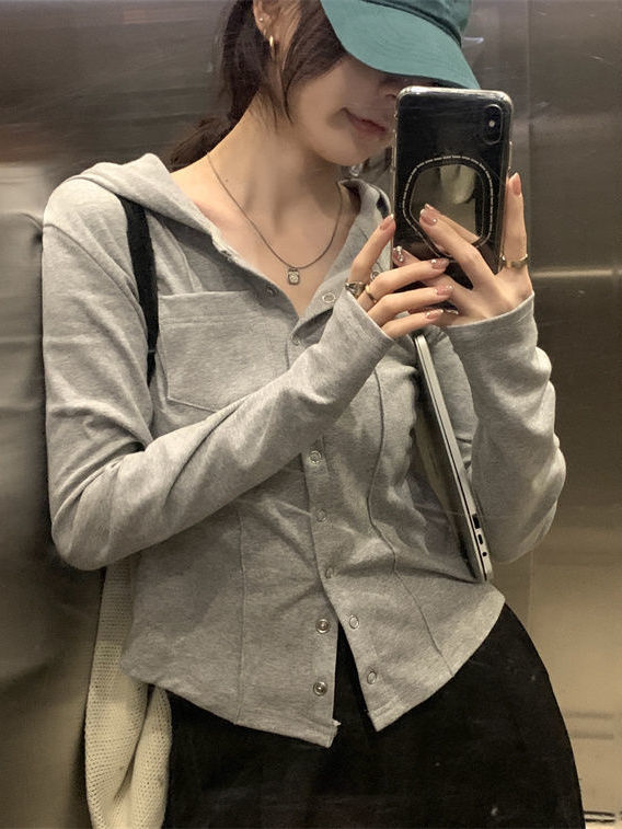 灰色連帽長袖T恤女裝秋季2023新款設計感小眾甜辣風顯瘦短款上衣
