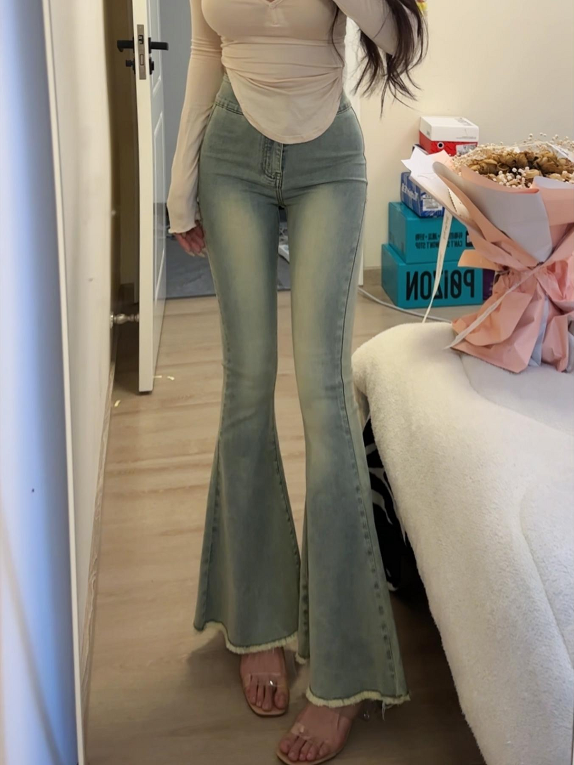 白月光淺藍色辣妹微喇牛仔褲女小個子修身顯瘦提臀魚尾大喇叭褲