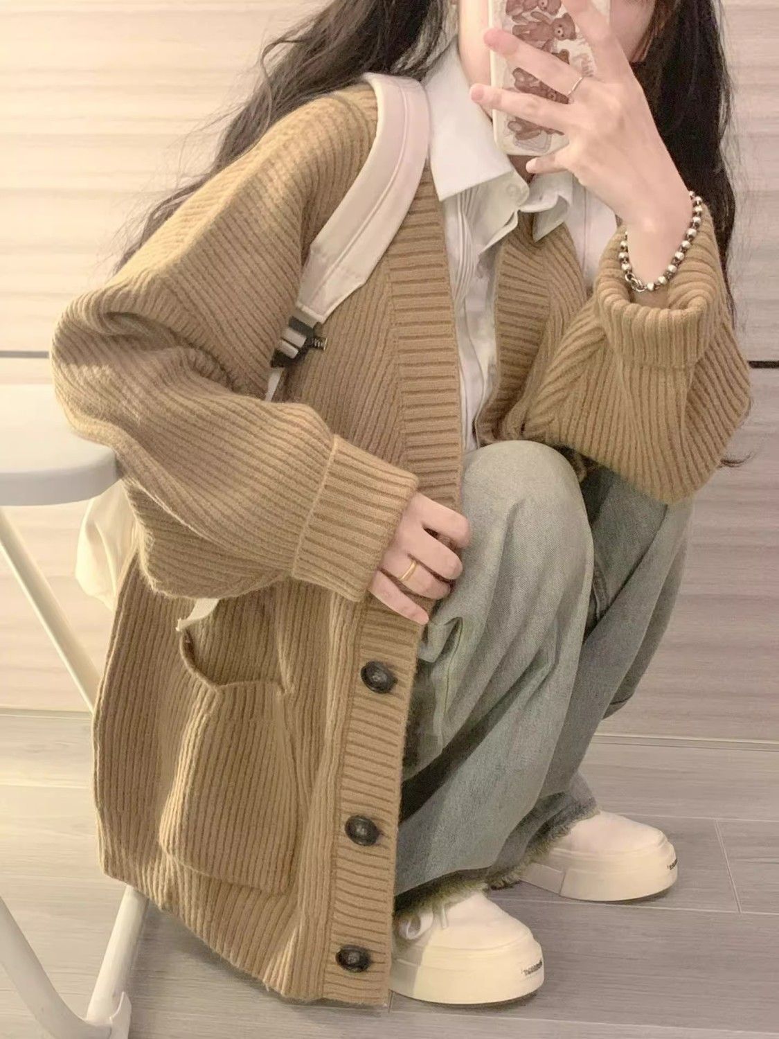 American college style cardigan sweater for women oversize autumn and winter style high-end V-neck loose knitted jacket