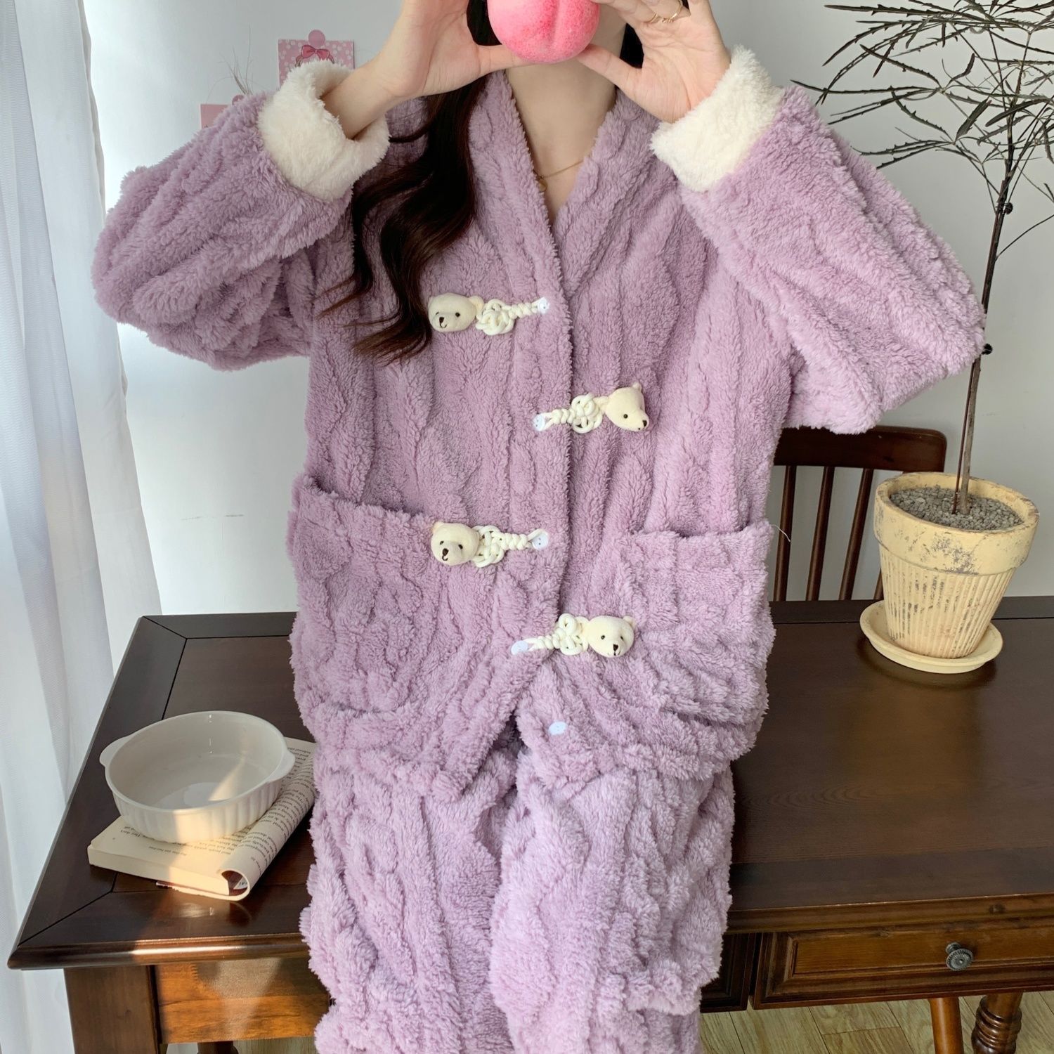 珊瑚絨睡衣女秋冬季加絨加厚法蘭絨新中式紫色小熊外穿家居服套裝