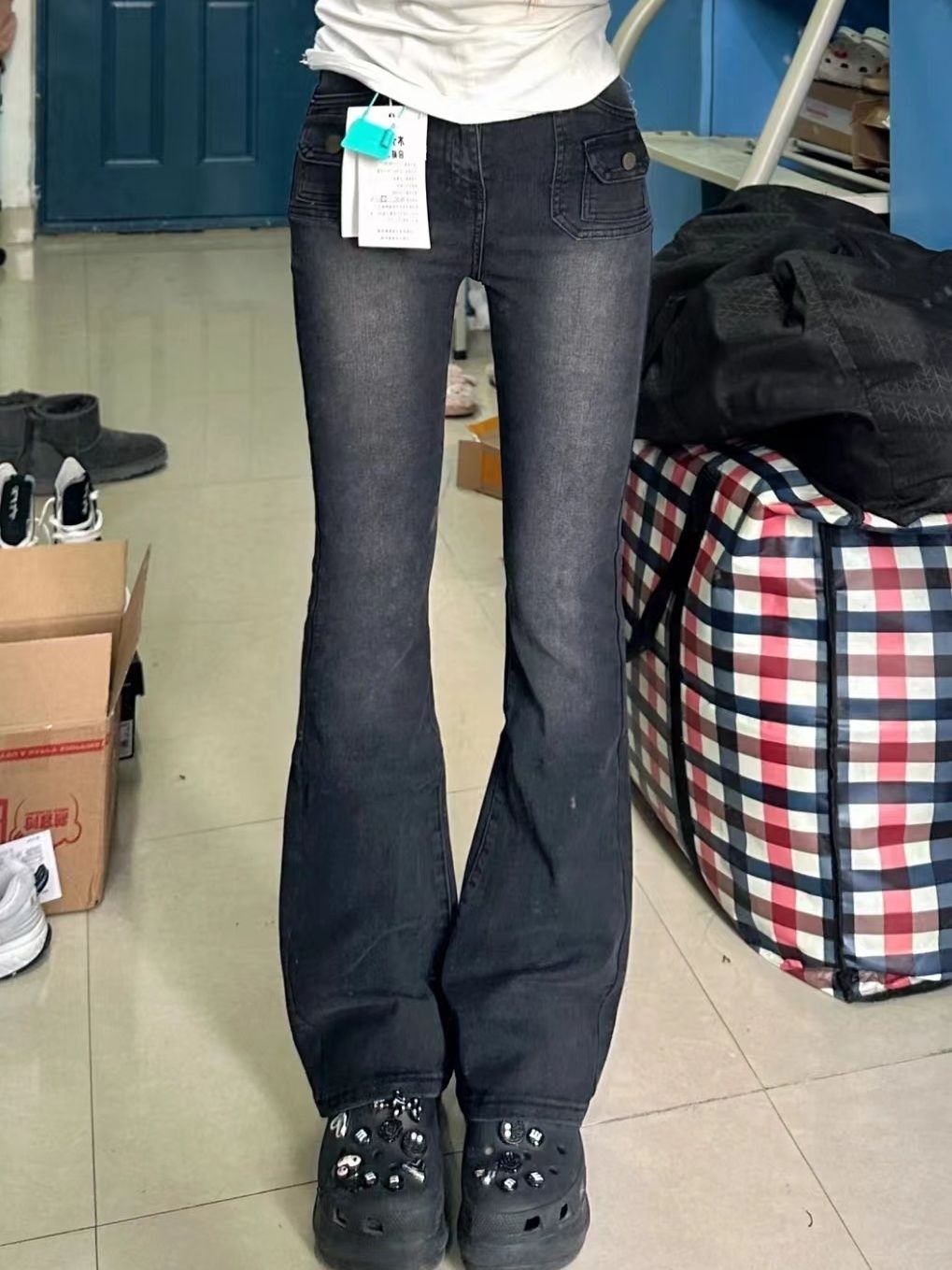 黑灰色微喇叭牛仔褲女秋冬小個子設計感高腰修身顯瘦彈力馬蹄褲潮